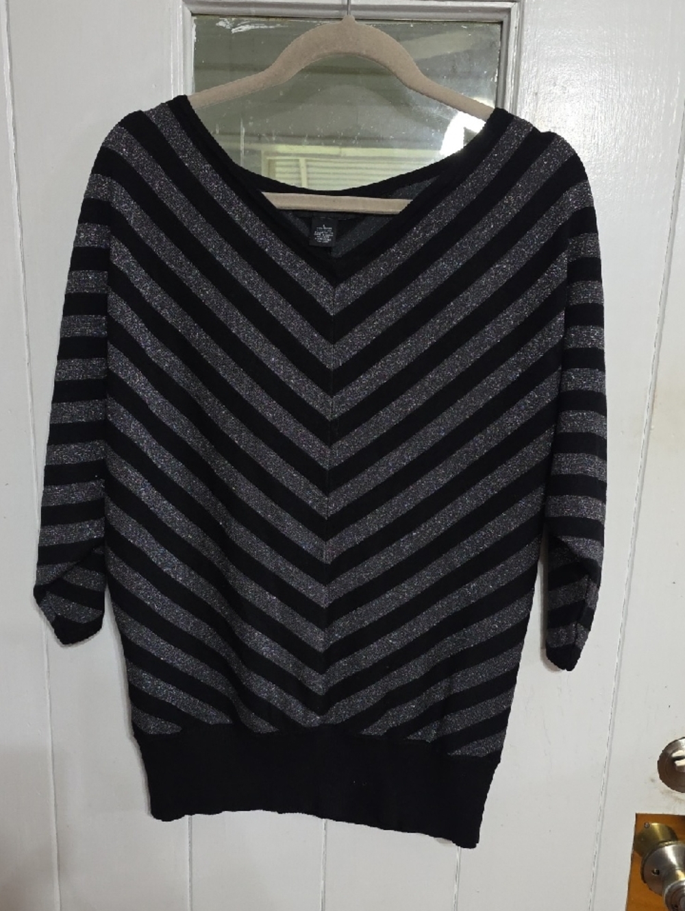 Joan Vass NY Womens Sweater Blsck/Silver V-Neck Dolman Sleeves Shimmery Sz L EUC